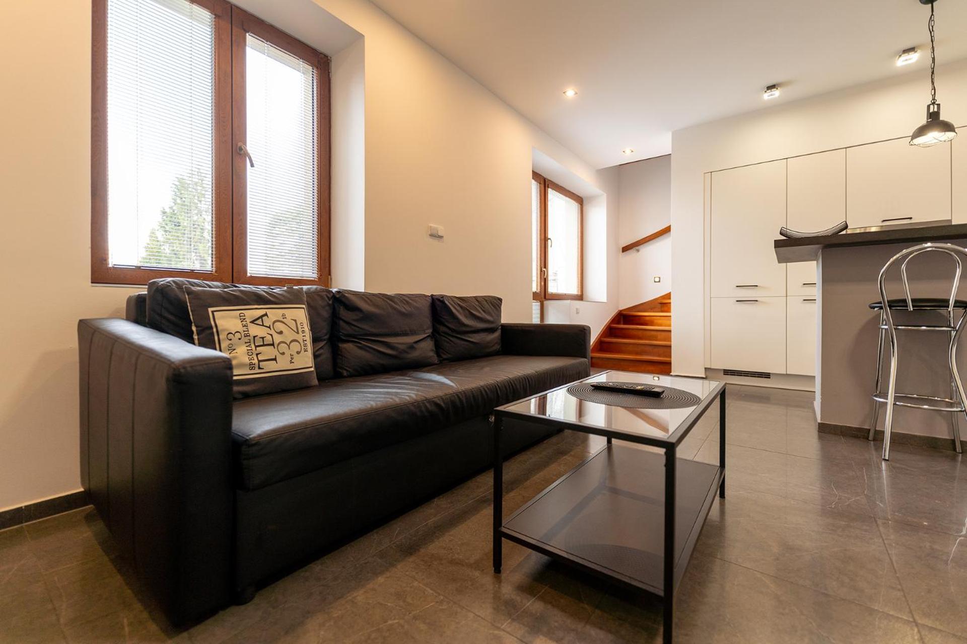 Apartmany Holiday ออสตราวา ภายนอก รูปภาพ