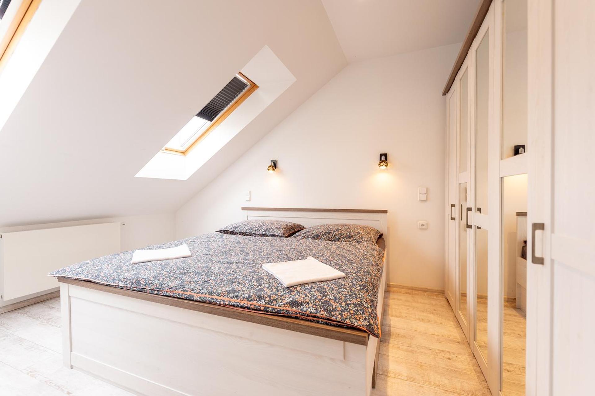Apartmany Holiday ออสตราวา ภายนอก รูปภาพ