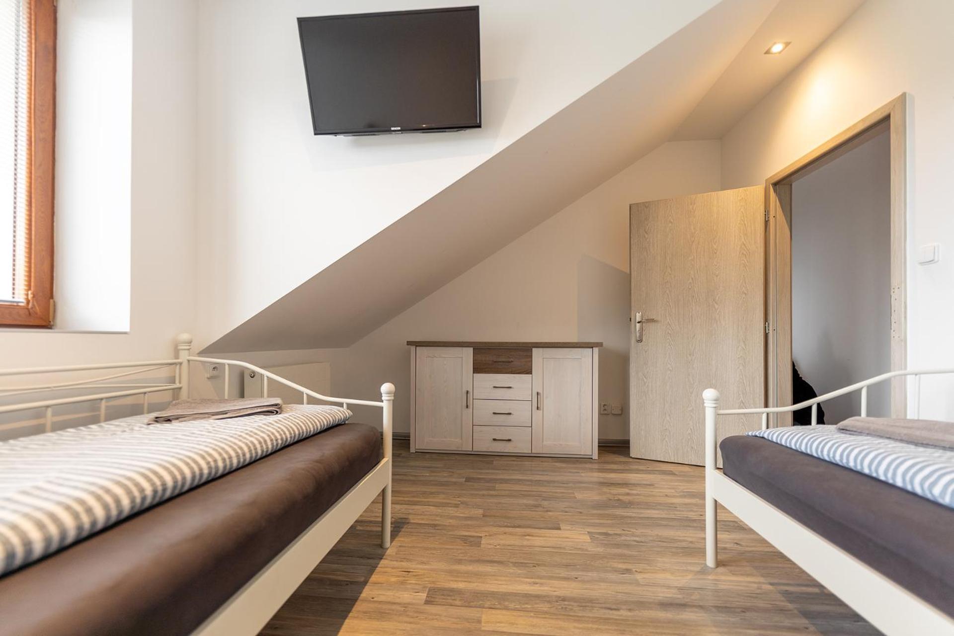 Apartmany Holiday ออสตราวา ภายนอก รูปภาพ