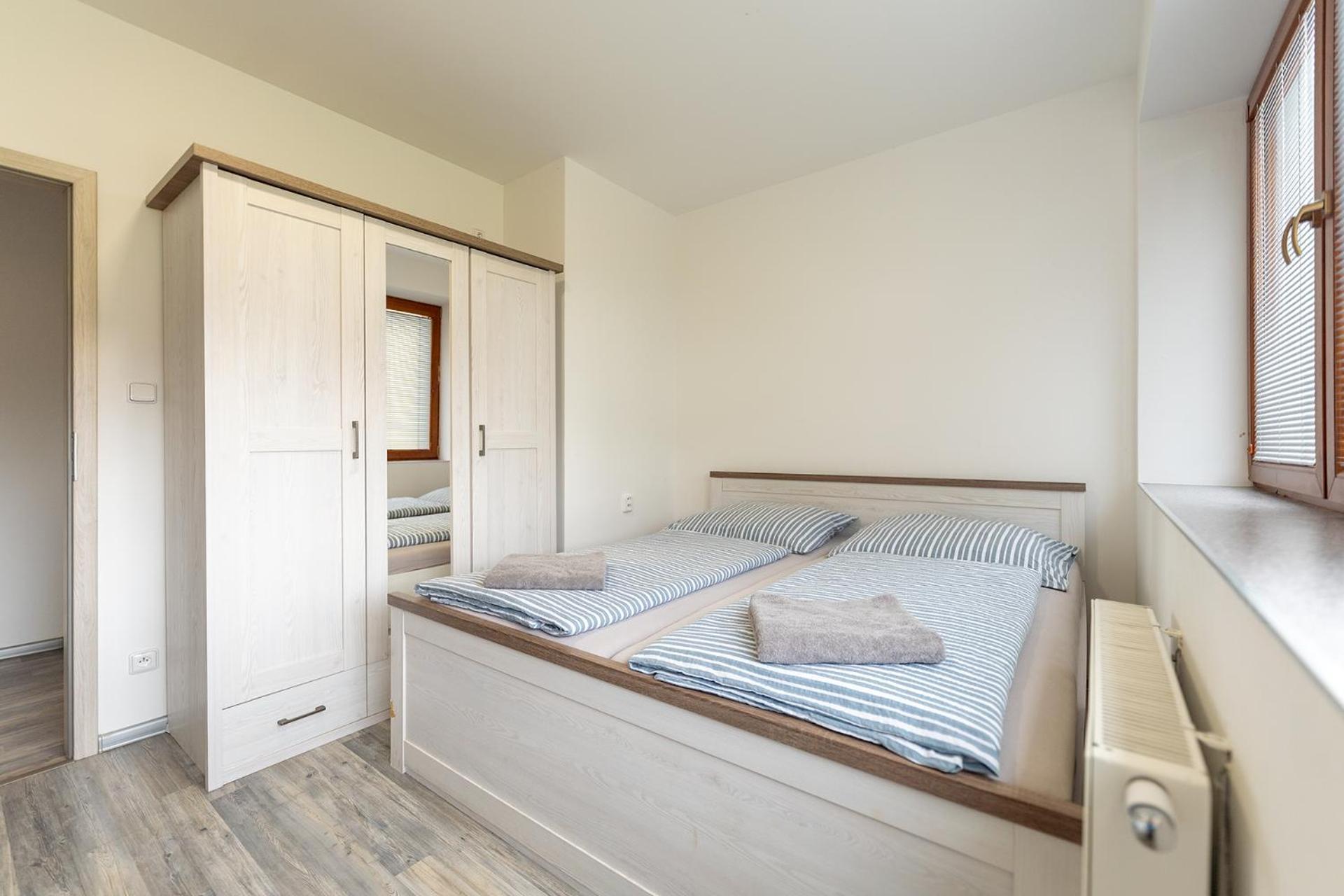 Apartmany Holiday ออสตราวา ภายนอก รูปภาพ